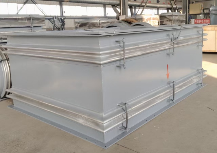 法蘭連接伸縮節-法蘭膨脹節-金屬補償器